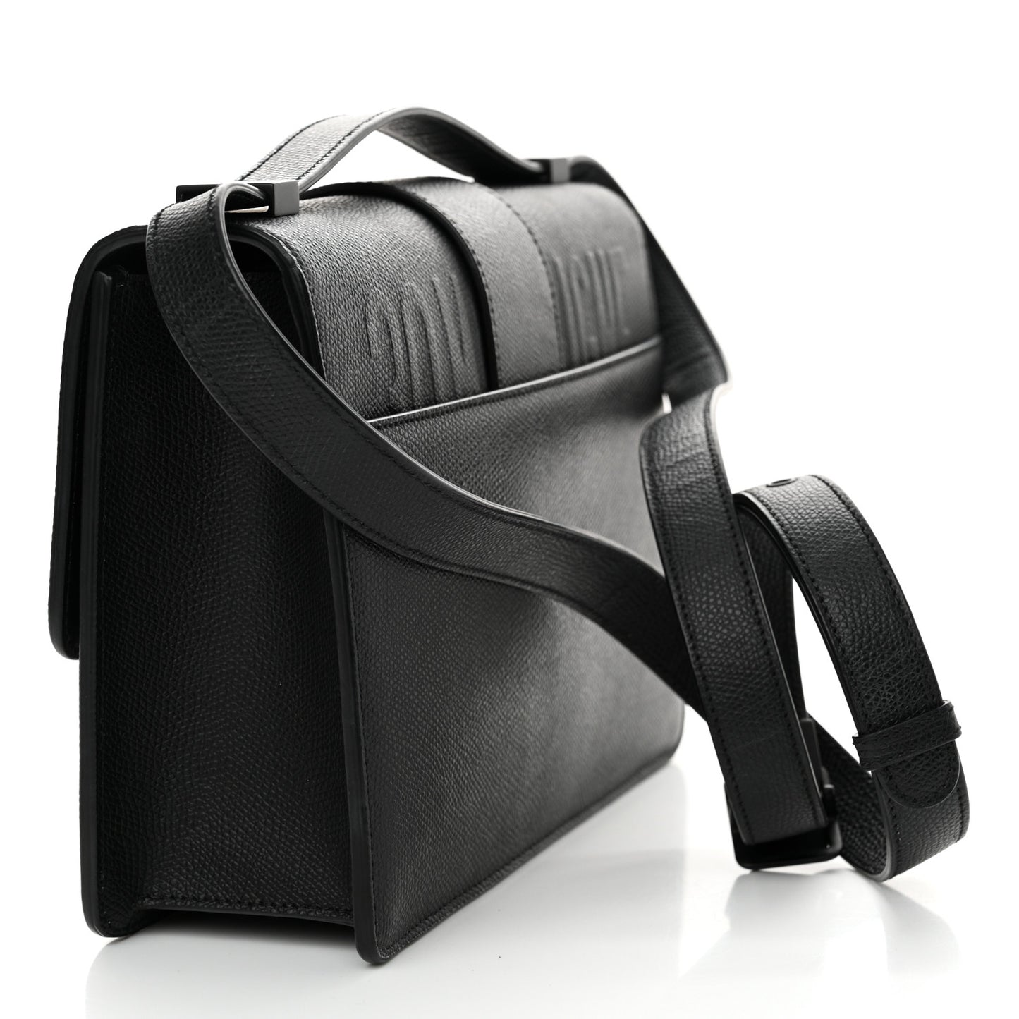 30 Montaigne Flap Bag Black