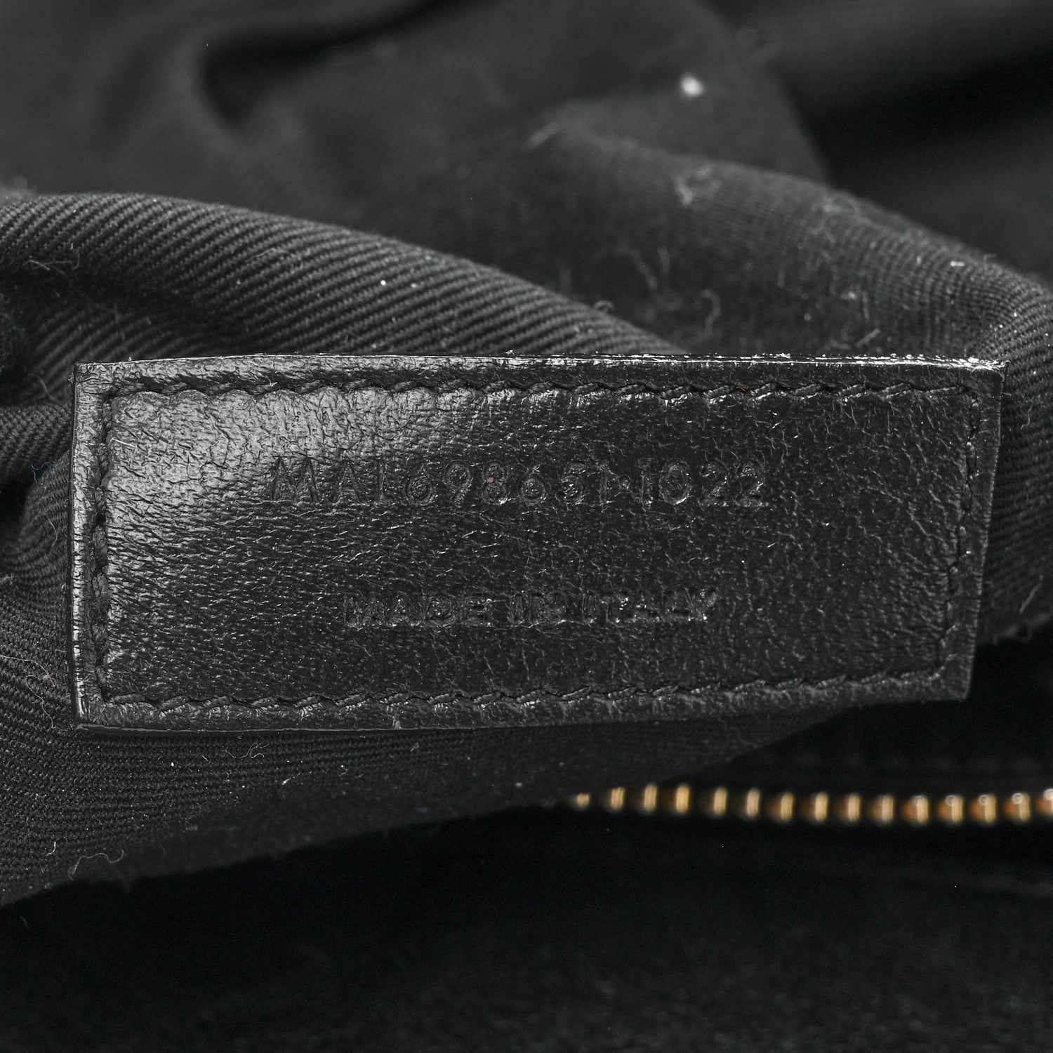 Saint Laurent Lambskin Quilted Maxi Icare Shopping Tote Black 8 of 18