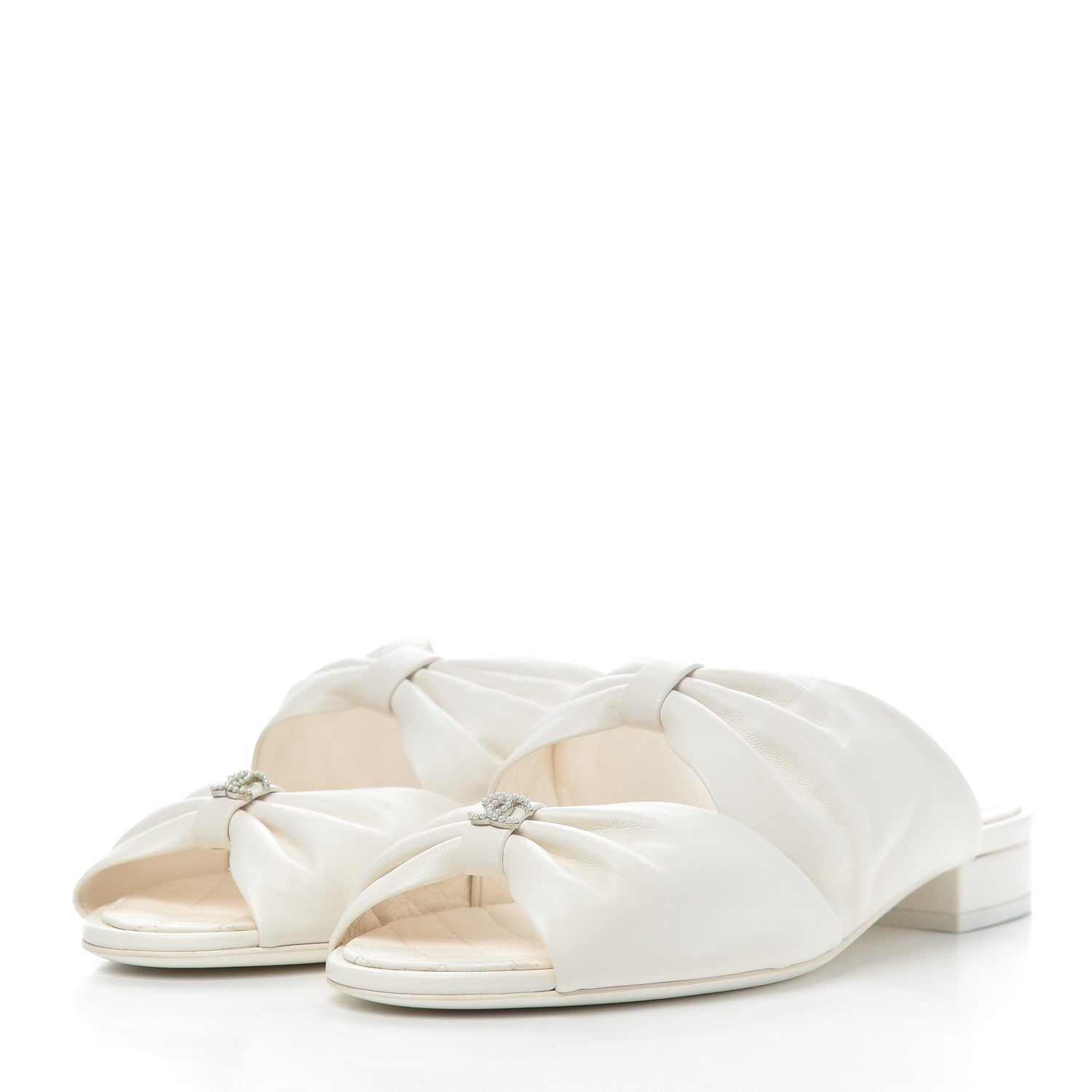 Chanel Lambskin Pearl Bow CC Flat Sandals 38 White 3 of 17