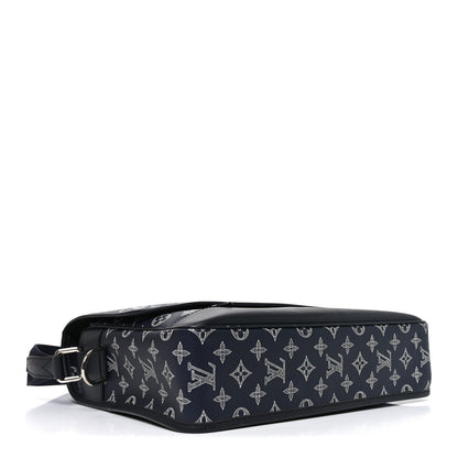 Louis Vuitton Savane Monogram Zebra Chapman Messenger GM Encre 4 of 9