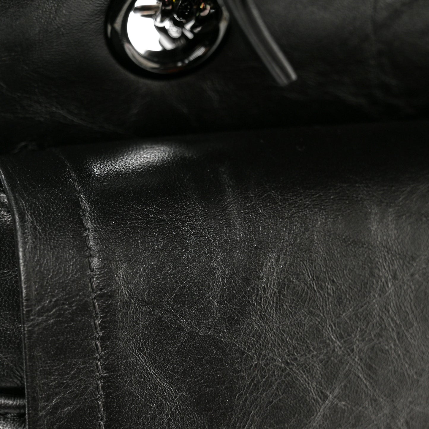 Aged Calfskin Chevron Quilted 2.55 Reissue 226 So Black