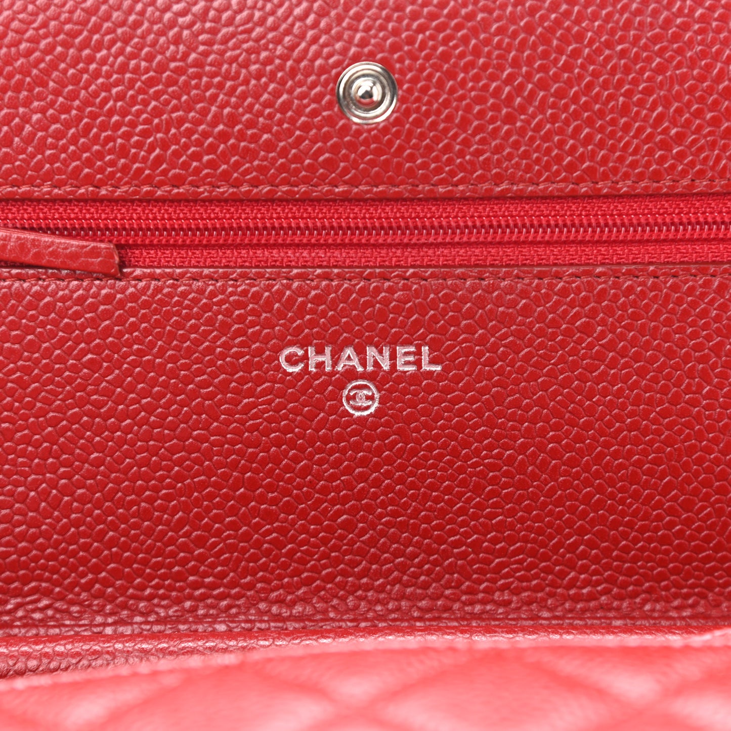 Caviar Quilted Wallet on Chain WOC Red