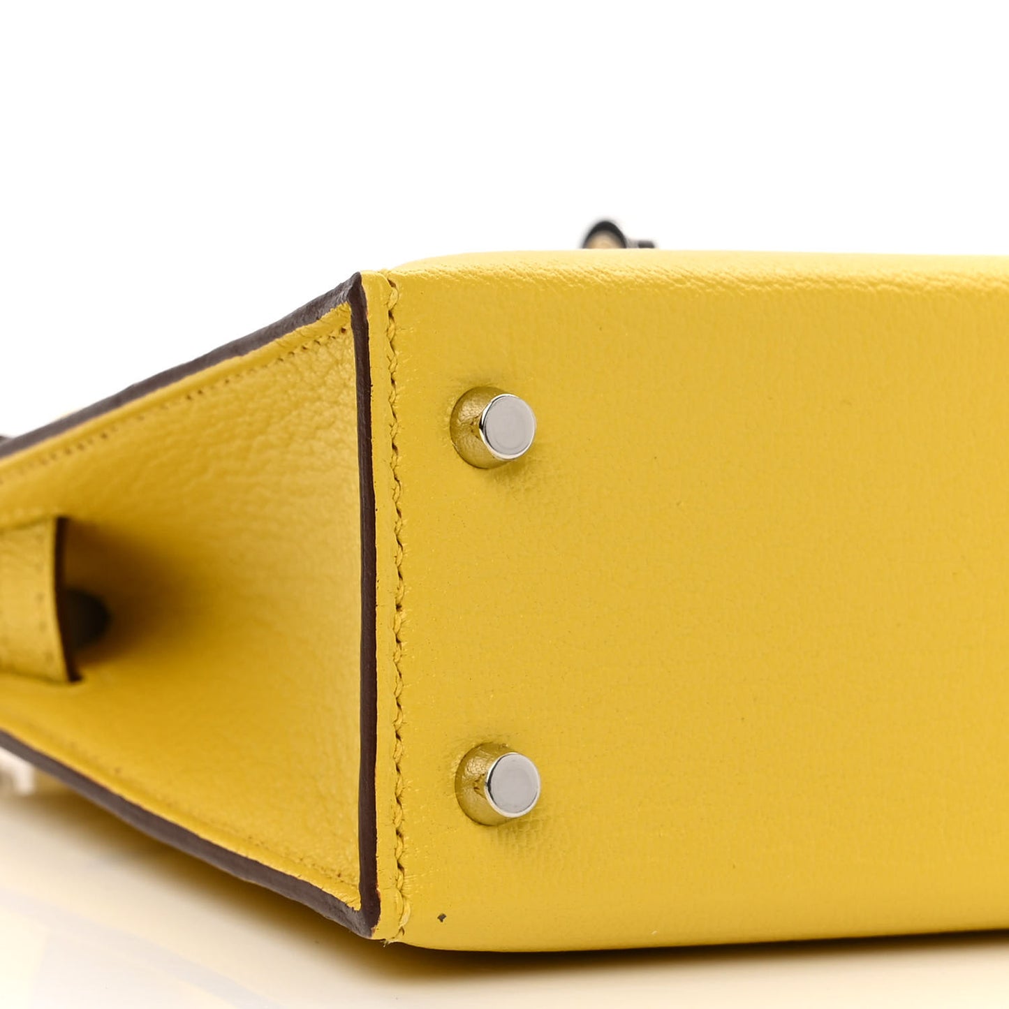 Chevre Mysore Verso Mini Kelly Sellier 20 Jaune De Naples Nata