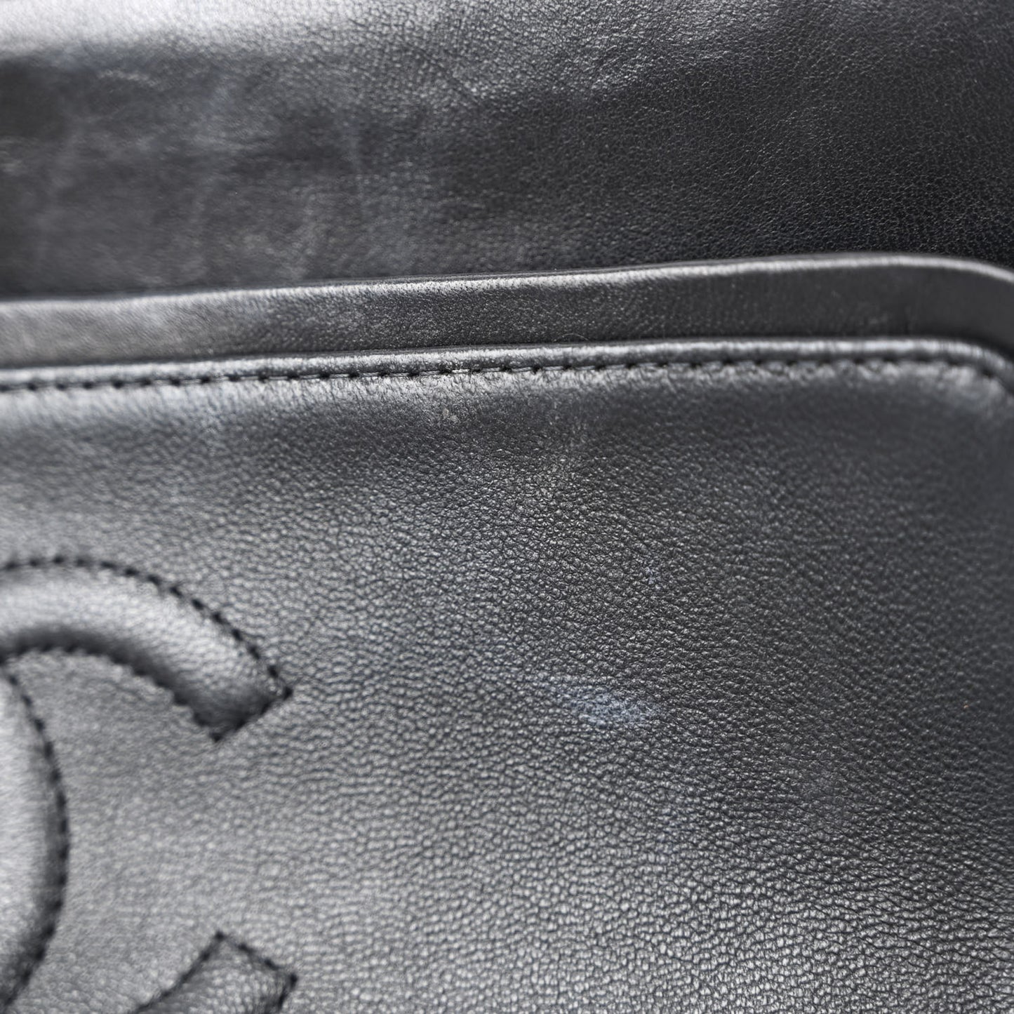 Patent Quilted Medium Double Flap Black