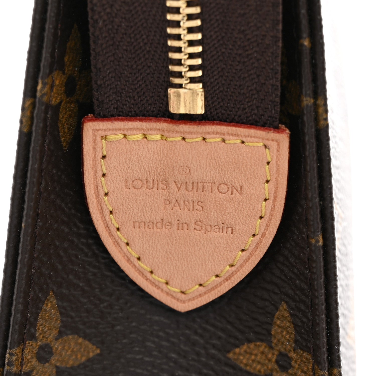 Louis Vuitton Monogram Toiletry Pouch 19 6 of 6