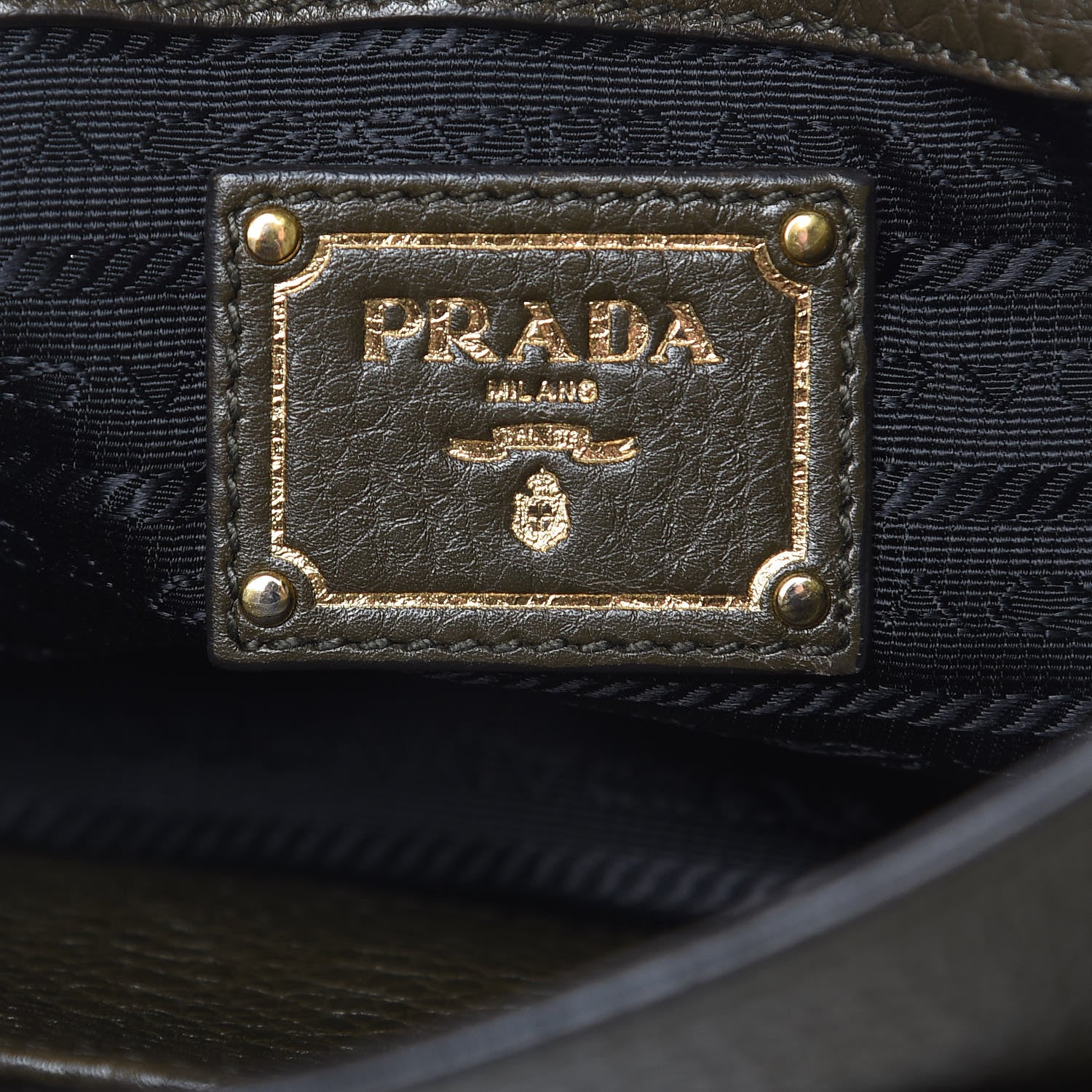 Prada Vitello Daino Messenger Bag Militare 6 of 12