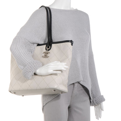 Chanel Grained Calfskin Shopping Fever Tote White 2 of 7