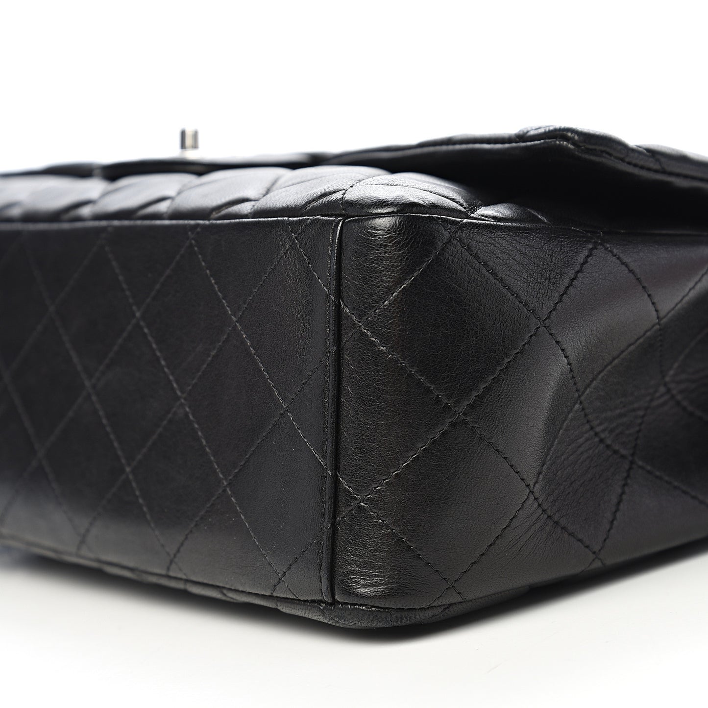 Lambskin Quilted Maxi Single Flap Black