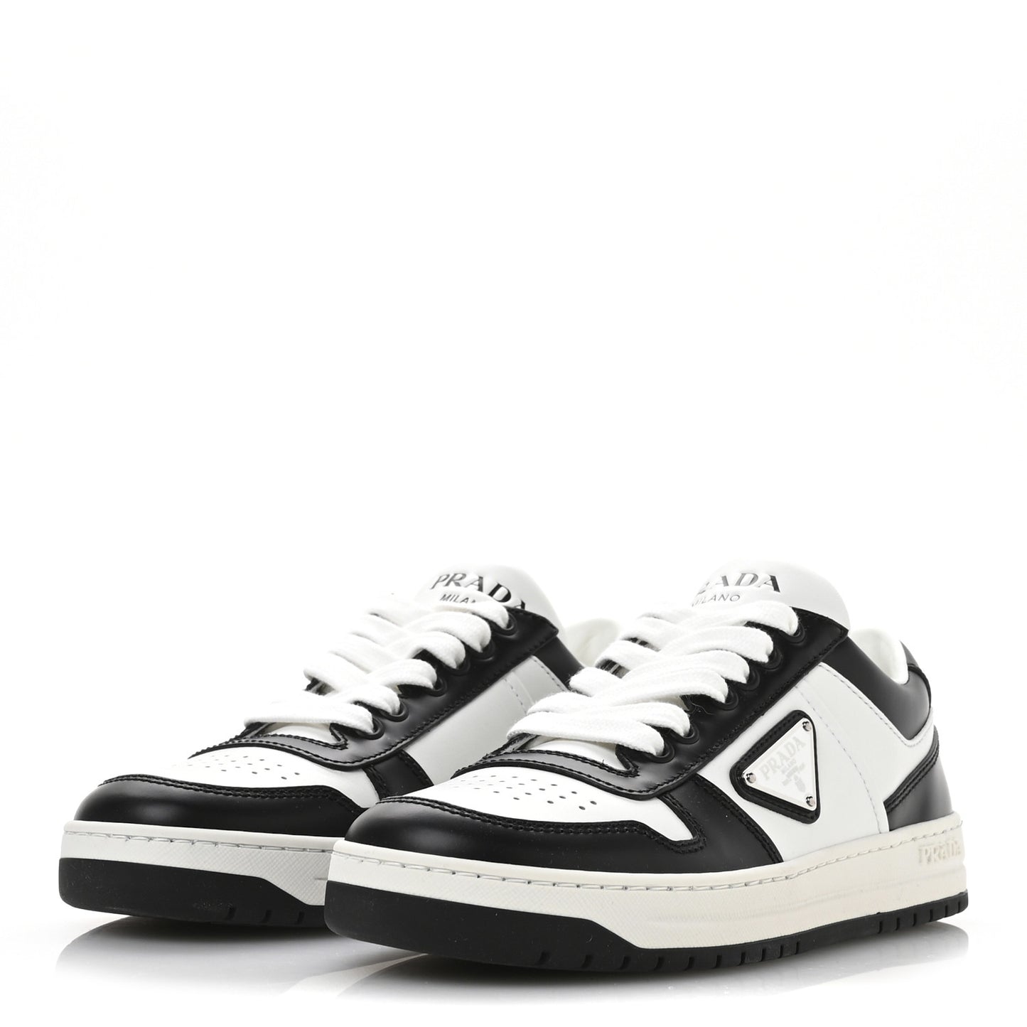 Vitello Sport Spazzolato Rois Triangle Logo Womens Downtown Low Top 30mm Sneakers 36 White Black