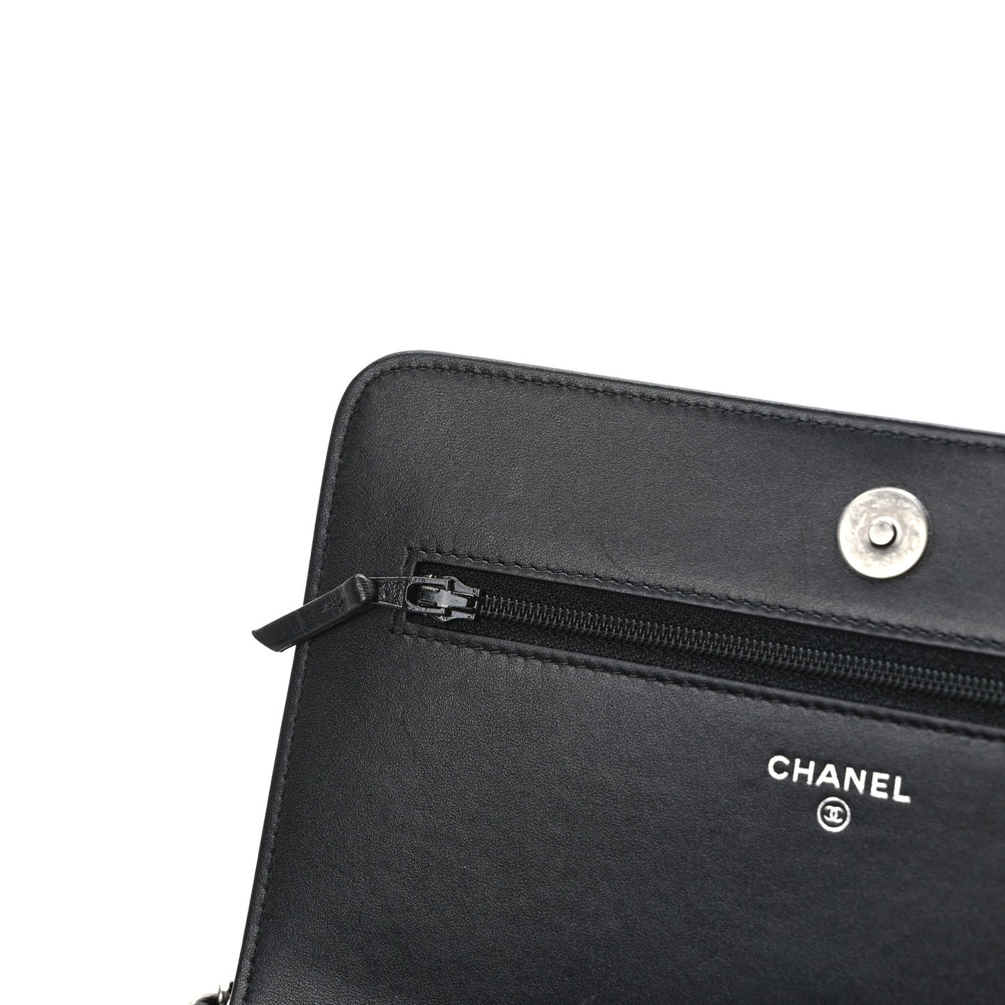 Calfskin Chain 20s Signe Wallet on Chain WOC Black