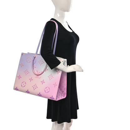 Louis Vuitton Monogram Giant Spring In The City Onthego GM Sunrise Pastel 2 of 8