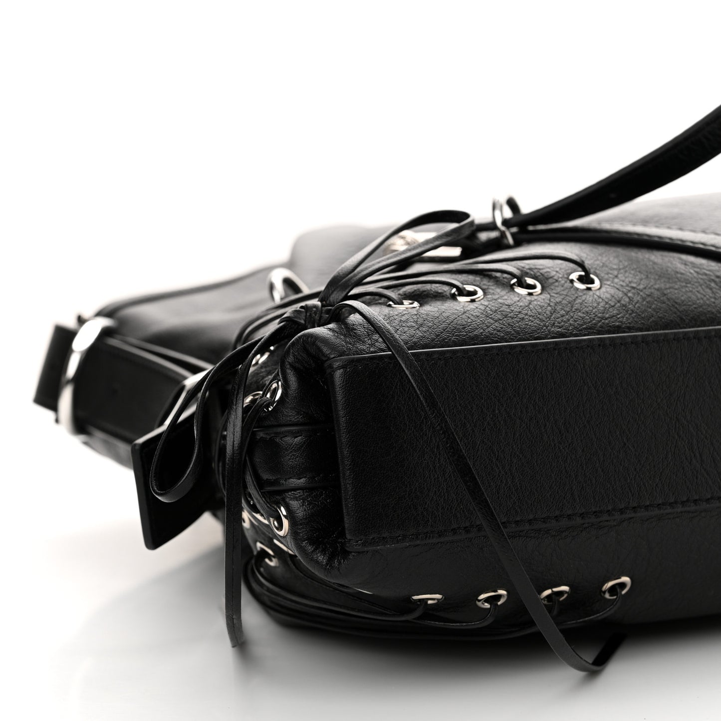 Tumbled Calfskin Corset Medium Voyou Bag Black