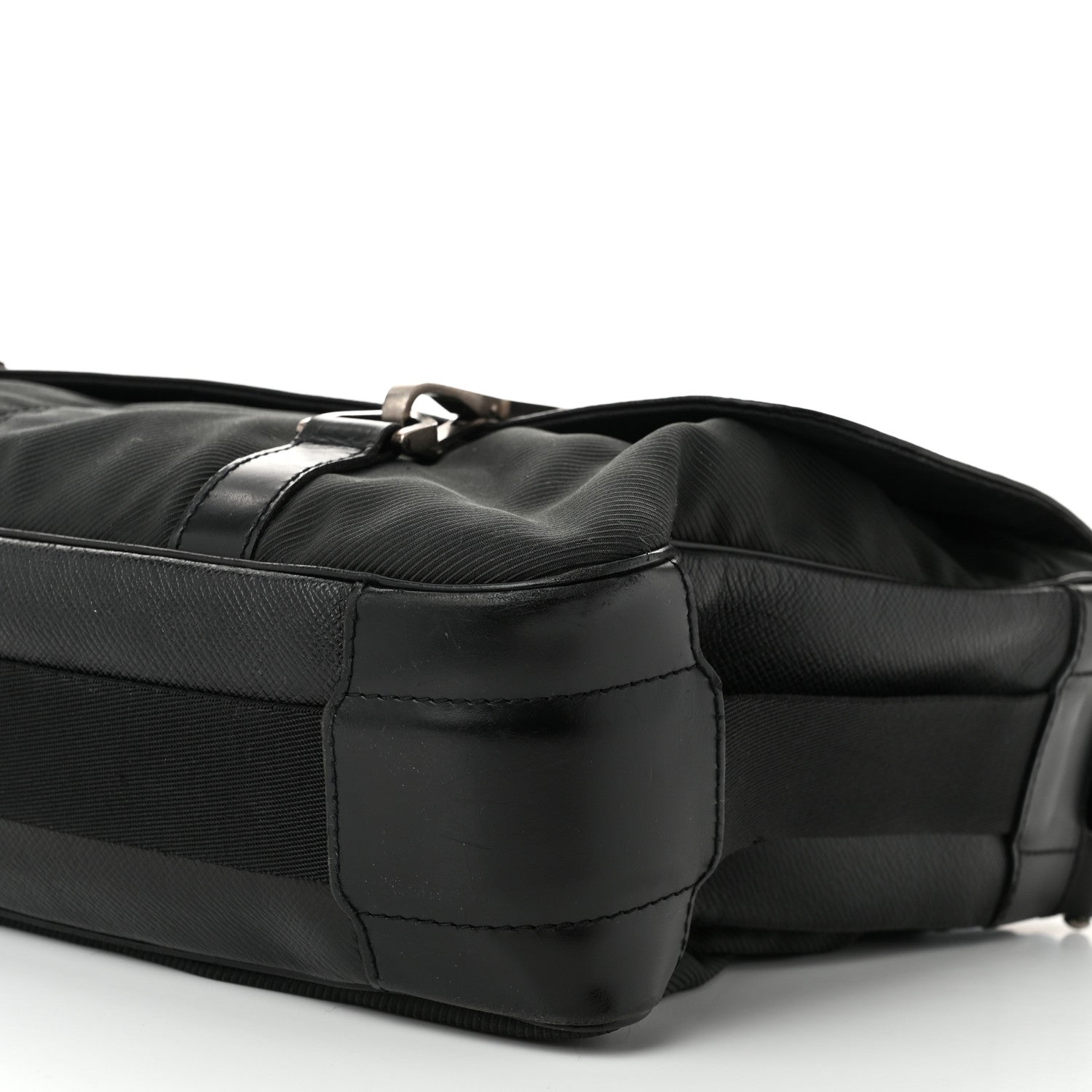 Louis Vuitton Taiga Dersou Messenger Bag Ardoise 9 of 14