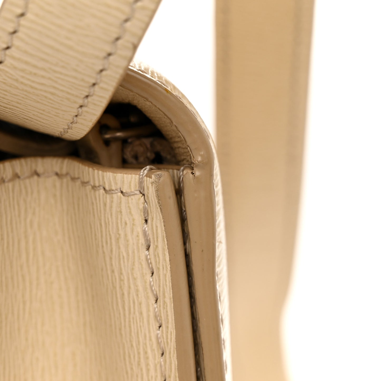 Liege Calfskin Medium Classic Box Flap Bag Powder