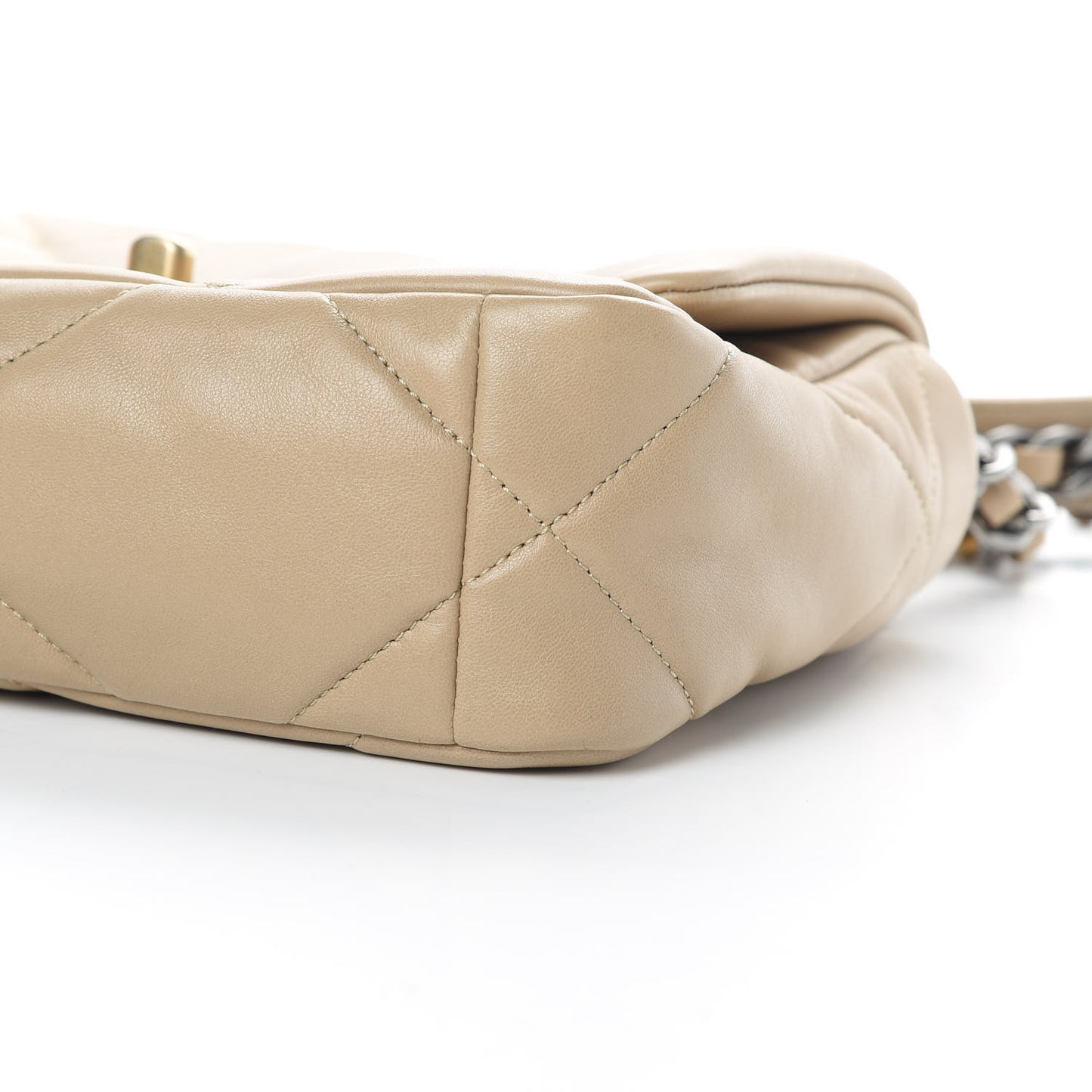 Lambskin Quilted Medium Chanel 19 Flap Beige