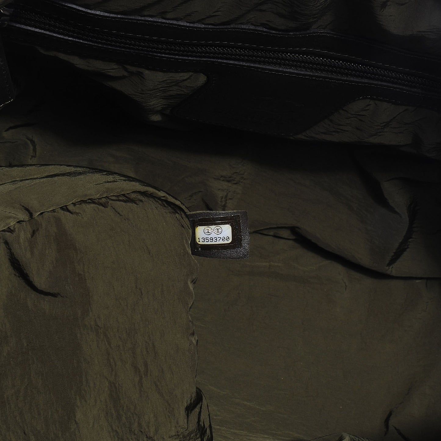 Nylon Coco Cocoon Bowler Red