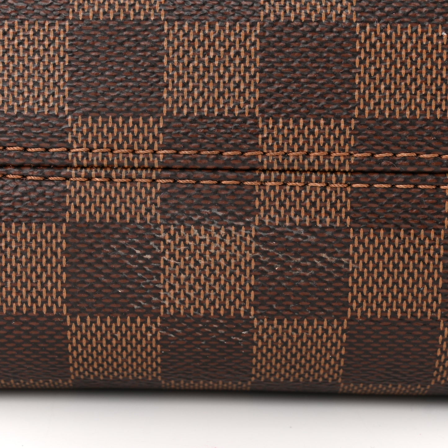 Damier Ebene Croisette