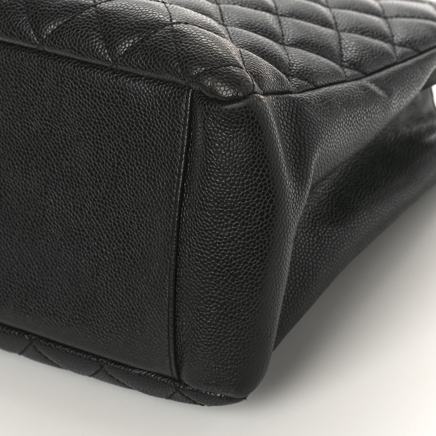 Caviar Quilted Grand Shopping Tote GST Black