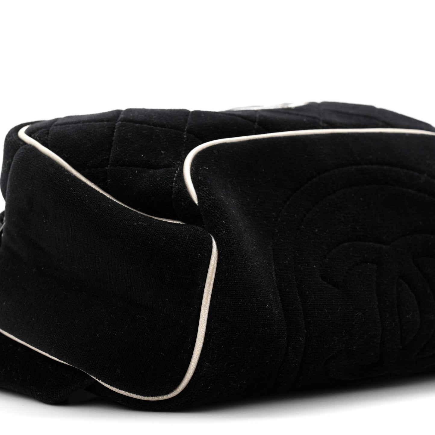 Velvet Quilted Coco Neige Waist Bag Black