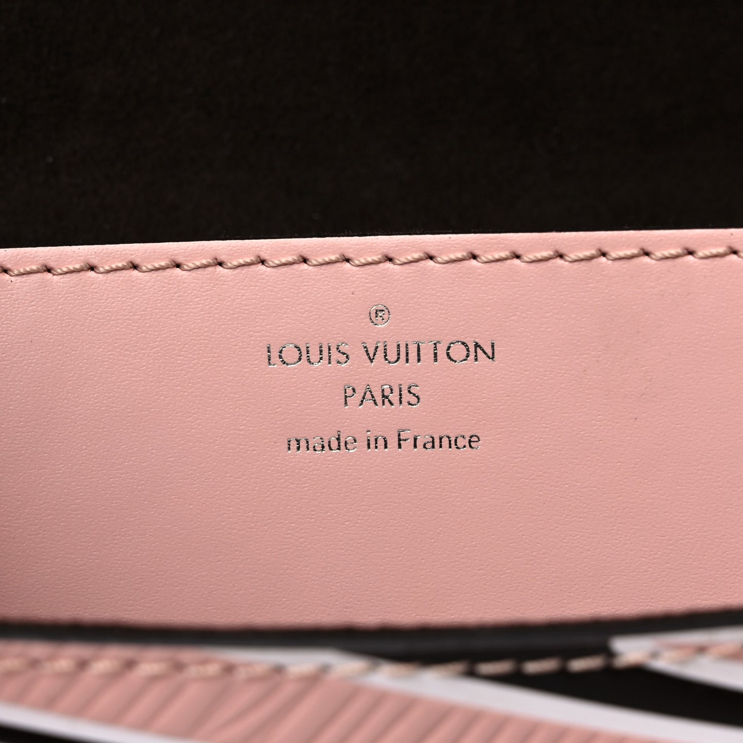 Calfskin Embossed Chain Louise MM Beige