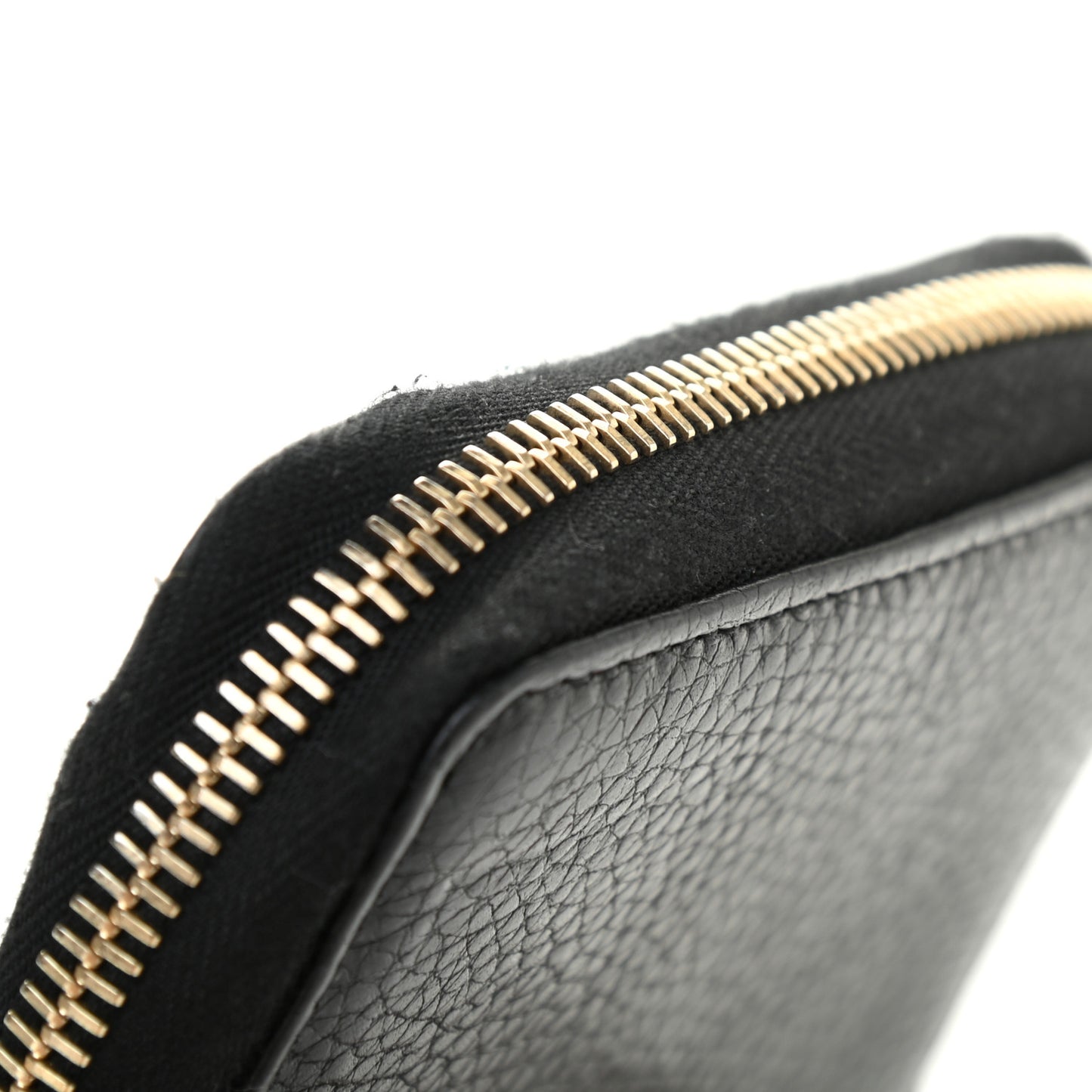 Pebbled Calfskin Small Soho Zip Around Wallet Black