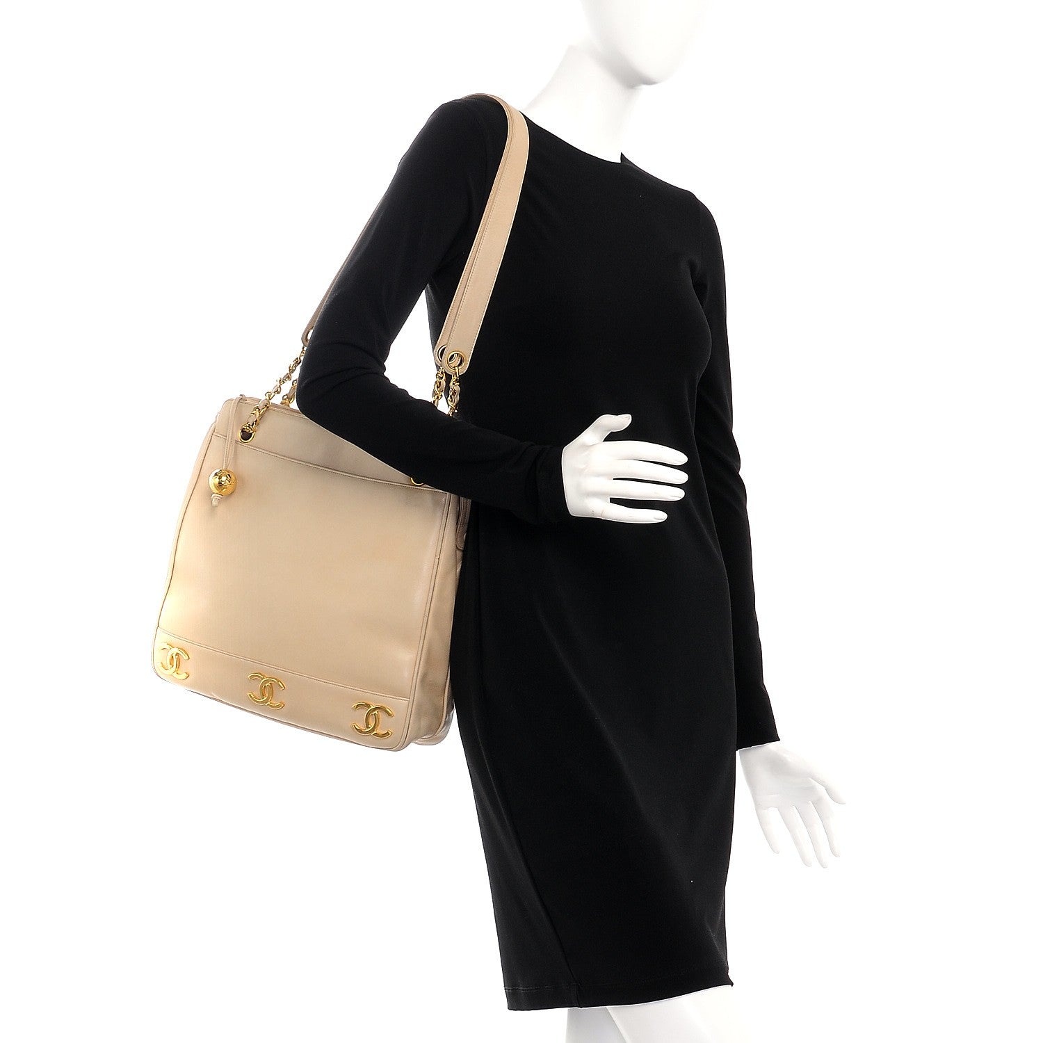 Chanel Lambskin CC Shoulder Bag Beige 2 of 19