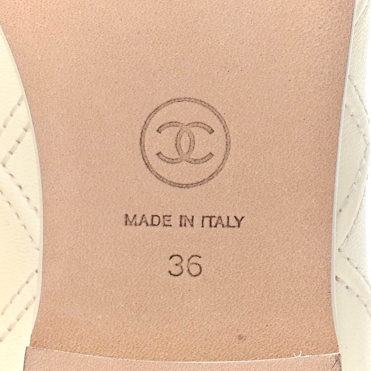 Lambskin Patent Double Stitched CC Cap Toe Ballerina Flats 36 Ivory Black