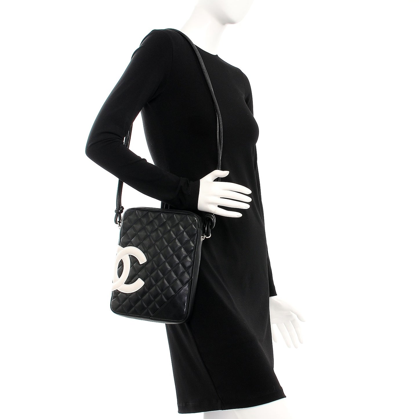 Calfskin Cambon Medium Messenger Black White