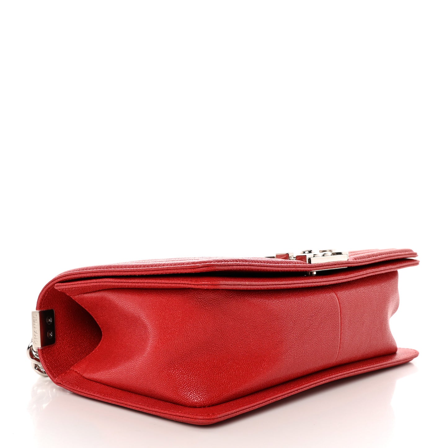 Caviar Quilted Medium Boy Flap Red