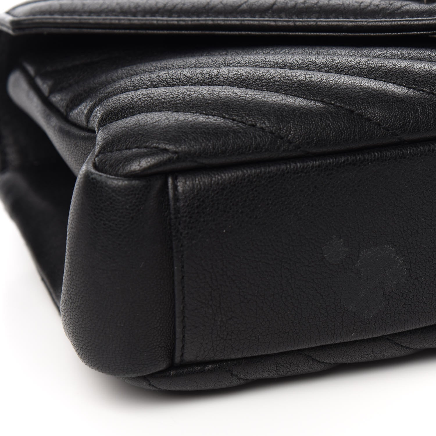 Saint Laurent Sheepskin Matelasse Chevron Monogram Medium College Bag Black 7 of 9