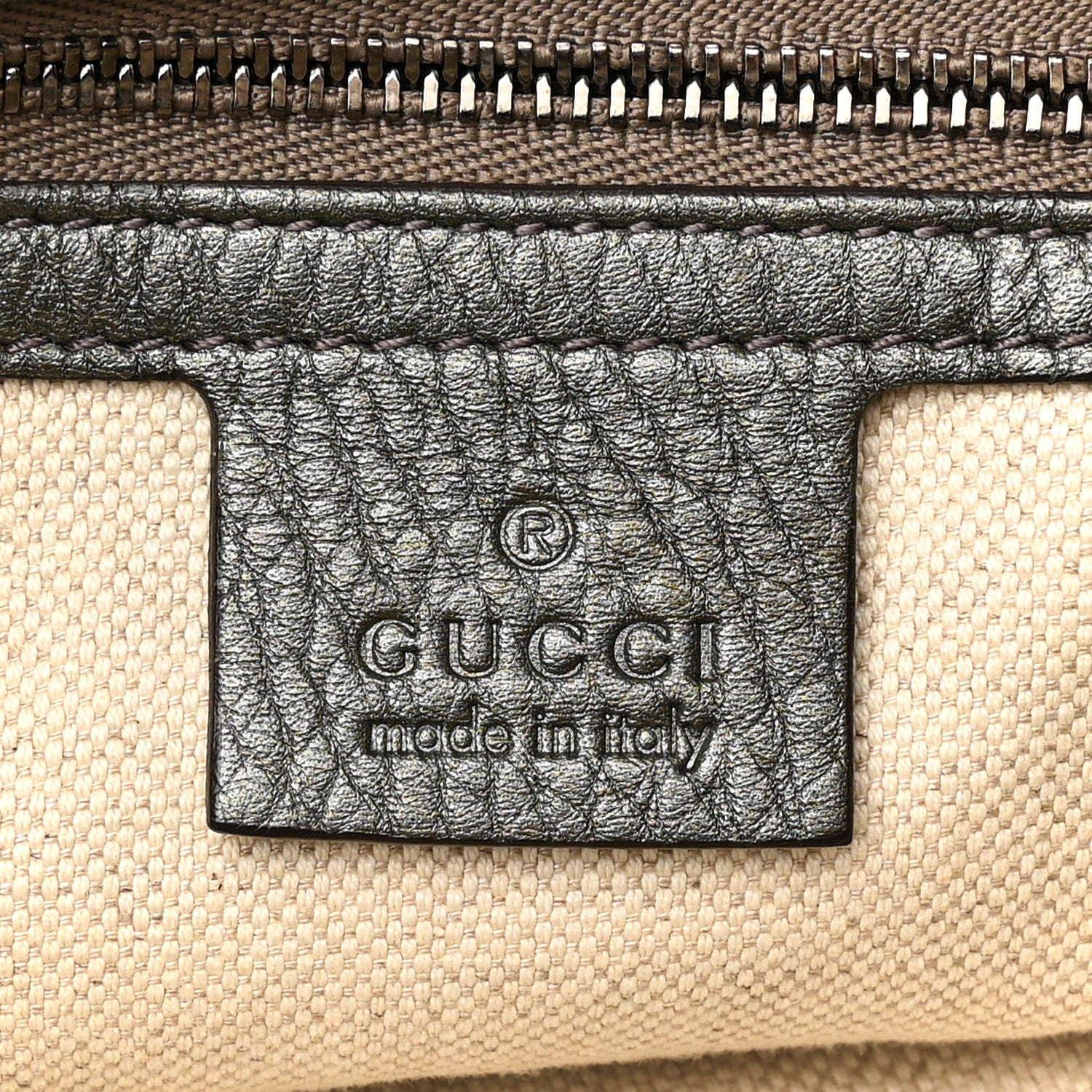 Gucci Metallic Pebbled Calfskin Medium Soho Chain Hobo Sasso 6 of 10