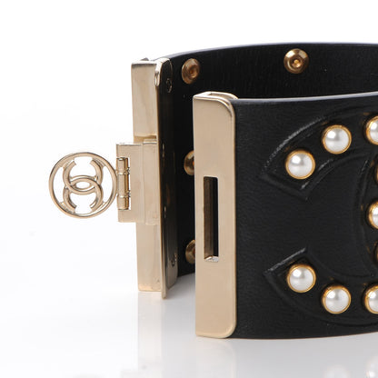 Chanel Lambskin Calfskin Pearl CC Cuff Bracelet Black Gold 6 of 7