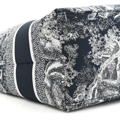 Christian Dior Technical Fabric Toile De Jouy DiorTravel Nomad Pouch Blue 9 of 9
