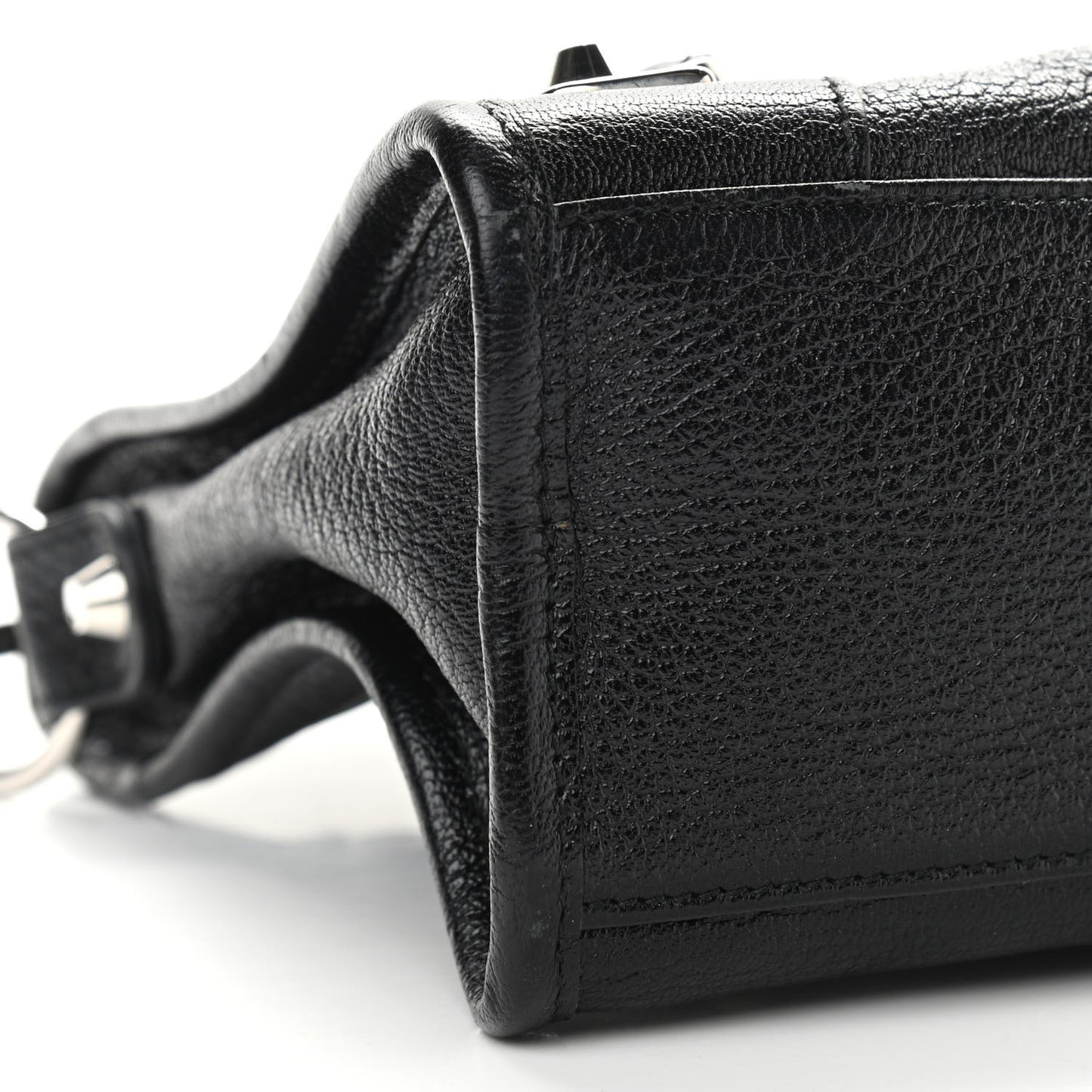 Chevre Silver Metallic Edge Hardware S City Black