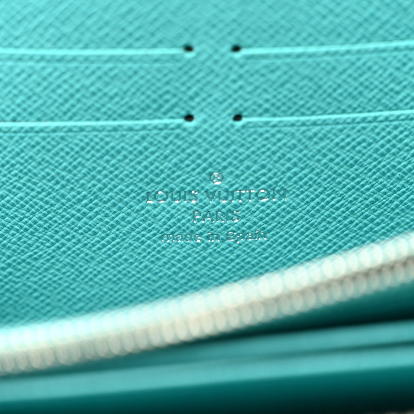 Epi Zippy Wallet Turquoise