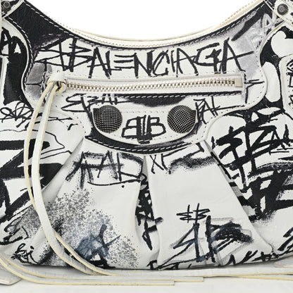 Balenciaga Agneau Arena Graffiti Small Le Cagole Shoulder Bag White Black 9 of 12