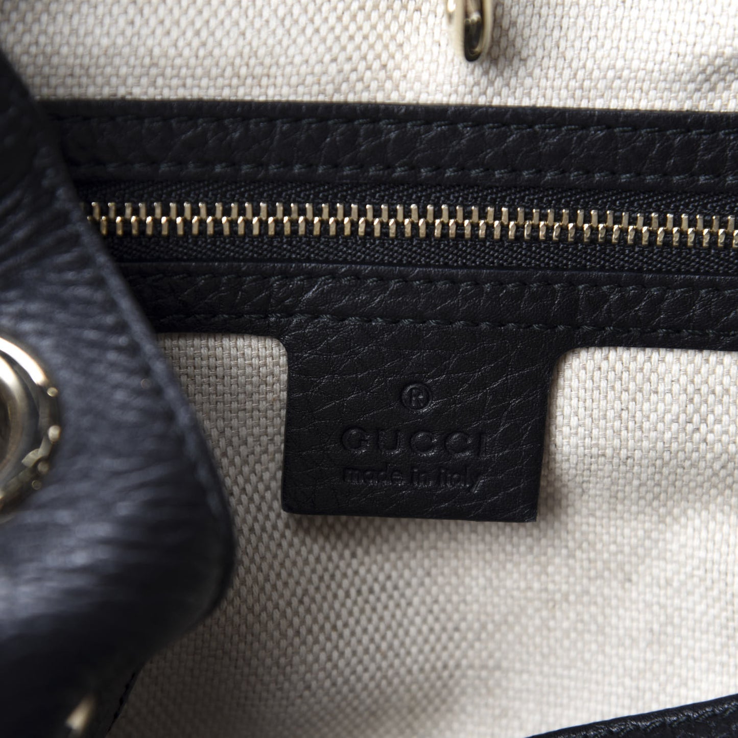 Pebbled Calfskin Medium Soho Chain Shoulder Bag Black