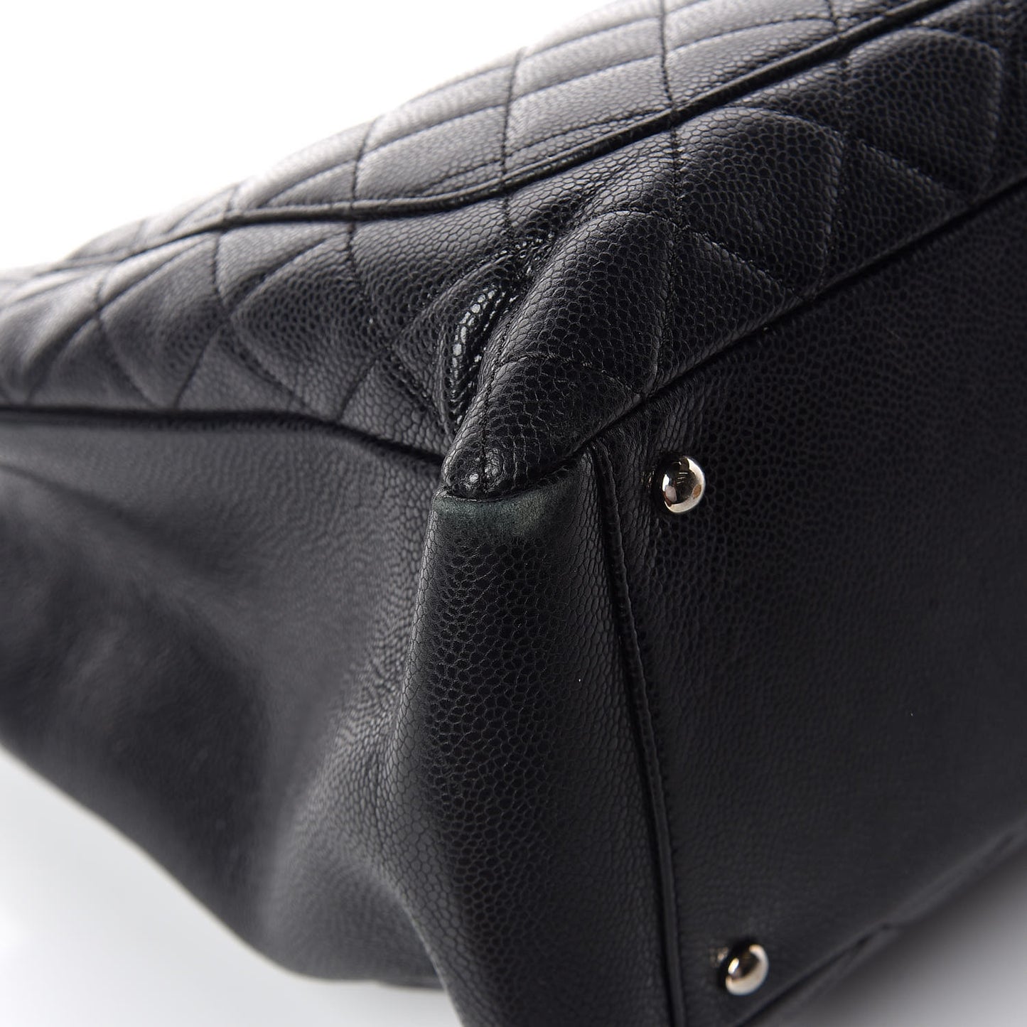 Caviar Quilted XL Grand Shopping Tote GST Black