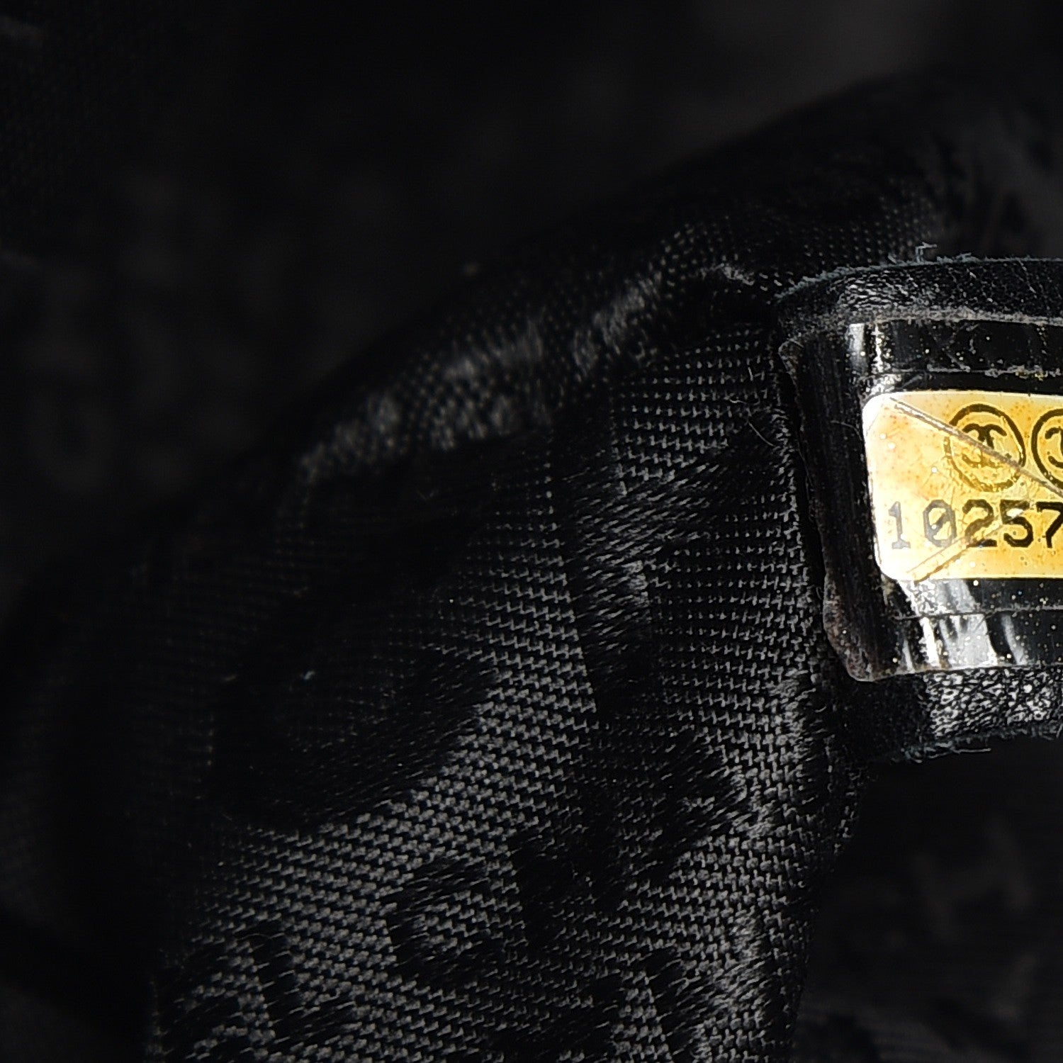 Chanel Lambskin Diamond Stitch Shoulder Bag Black 7 of 9