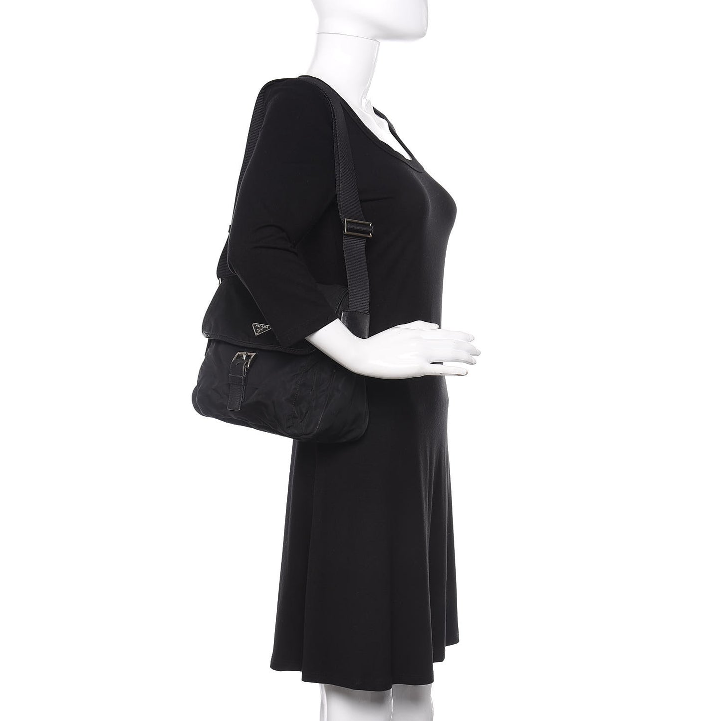 Nylon Vela Sport Messenger Bag Black