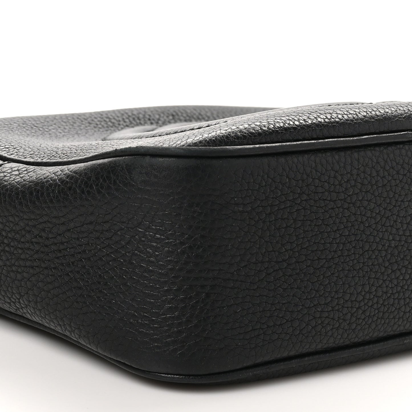 Pebbled Calfskin Small Soho Disco Bag Black