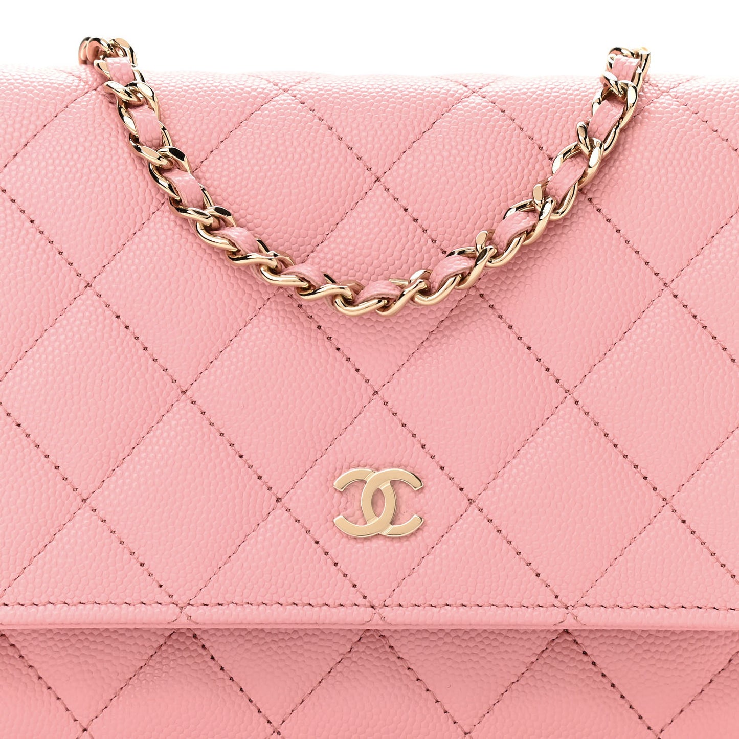 Caviar Quilted Wallet on Chain WOC Light Pink