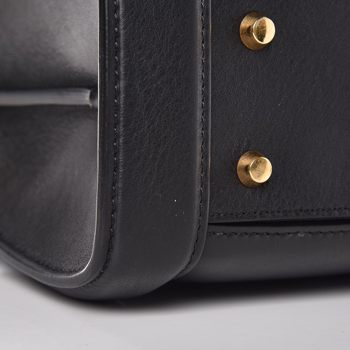 Sweet Calfskin Small Heroine 30 Black