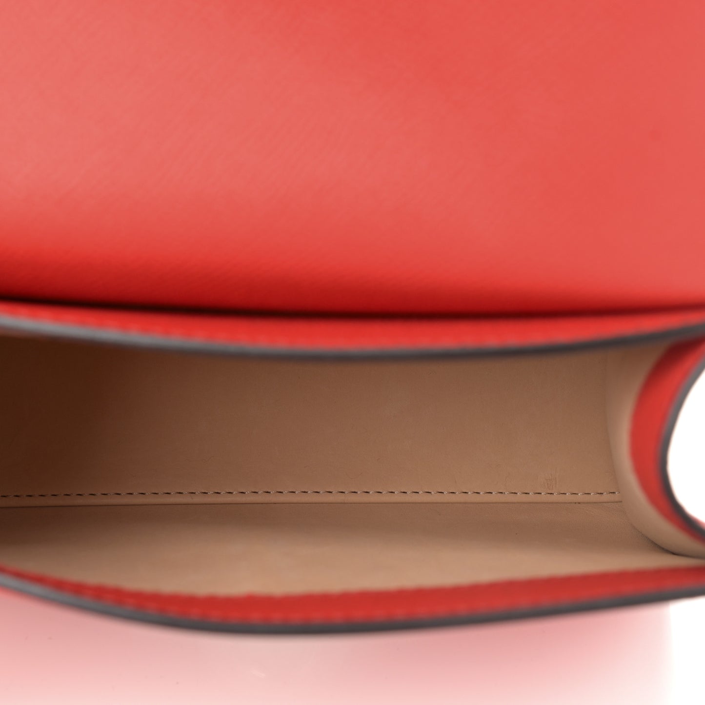 Carat Calfskin Rejane BB Coral