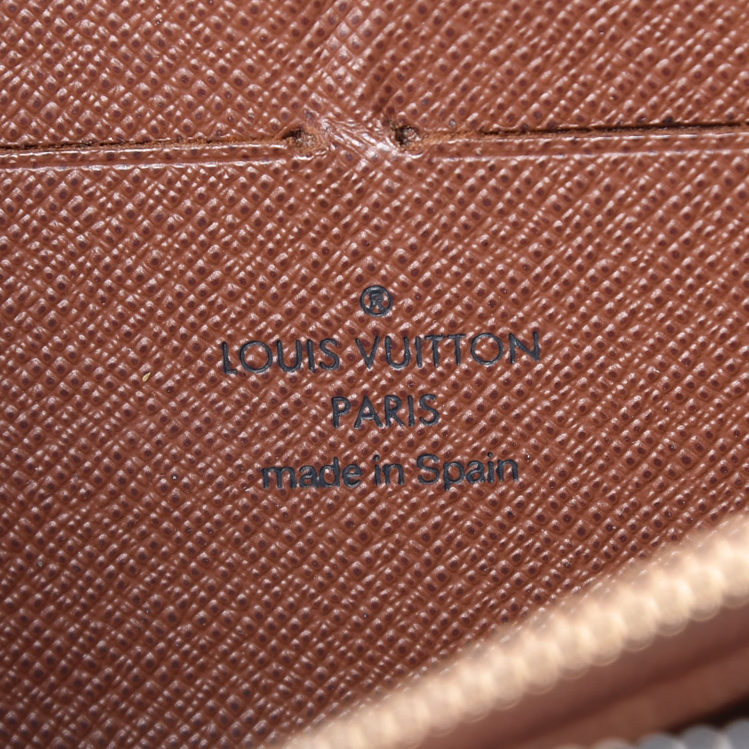 Louis Vuitton Monogram Zippy Wallet 8 of 8