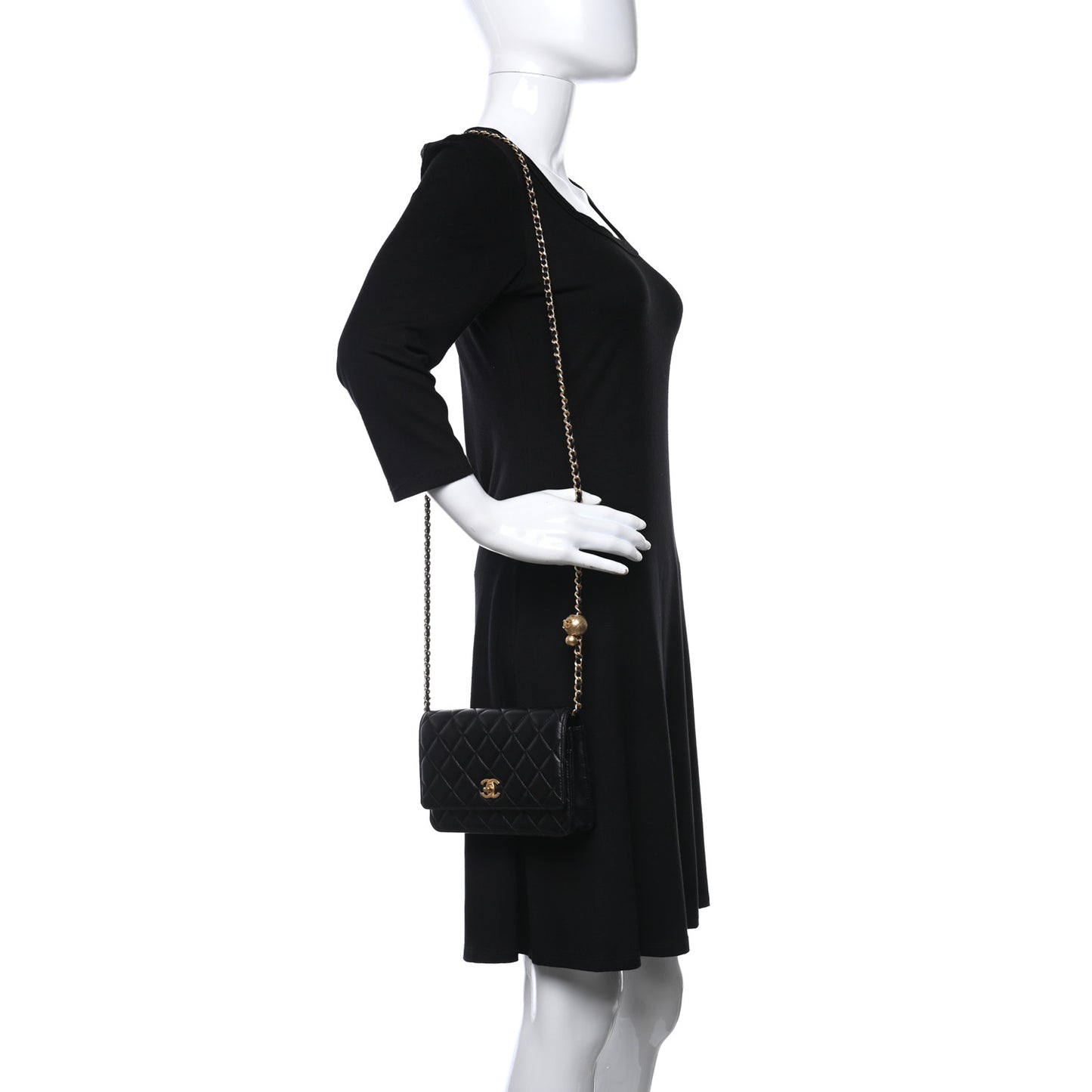 Lambskin Quilted CC Pearl Crush Wallet on Chain WOC Black