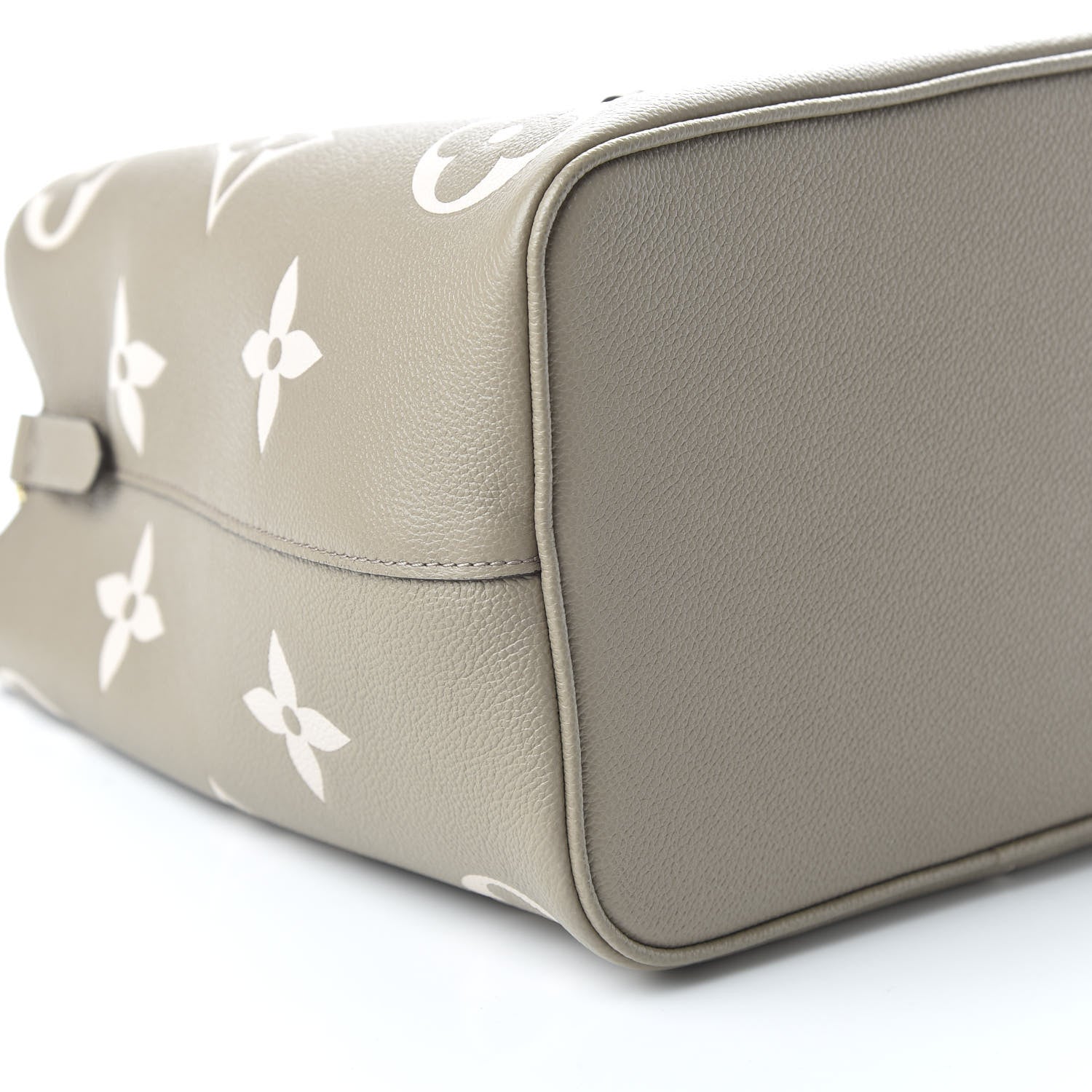 Louis Vuitton Empreinte Monogram Giant Neonoe MM Tourterelle Creme 7 of 10
