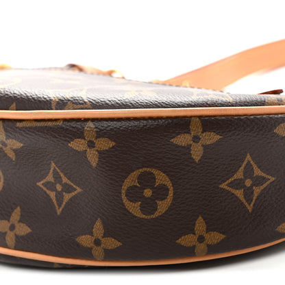 Louis Vuitton Monogram Loop 9 of 9