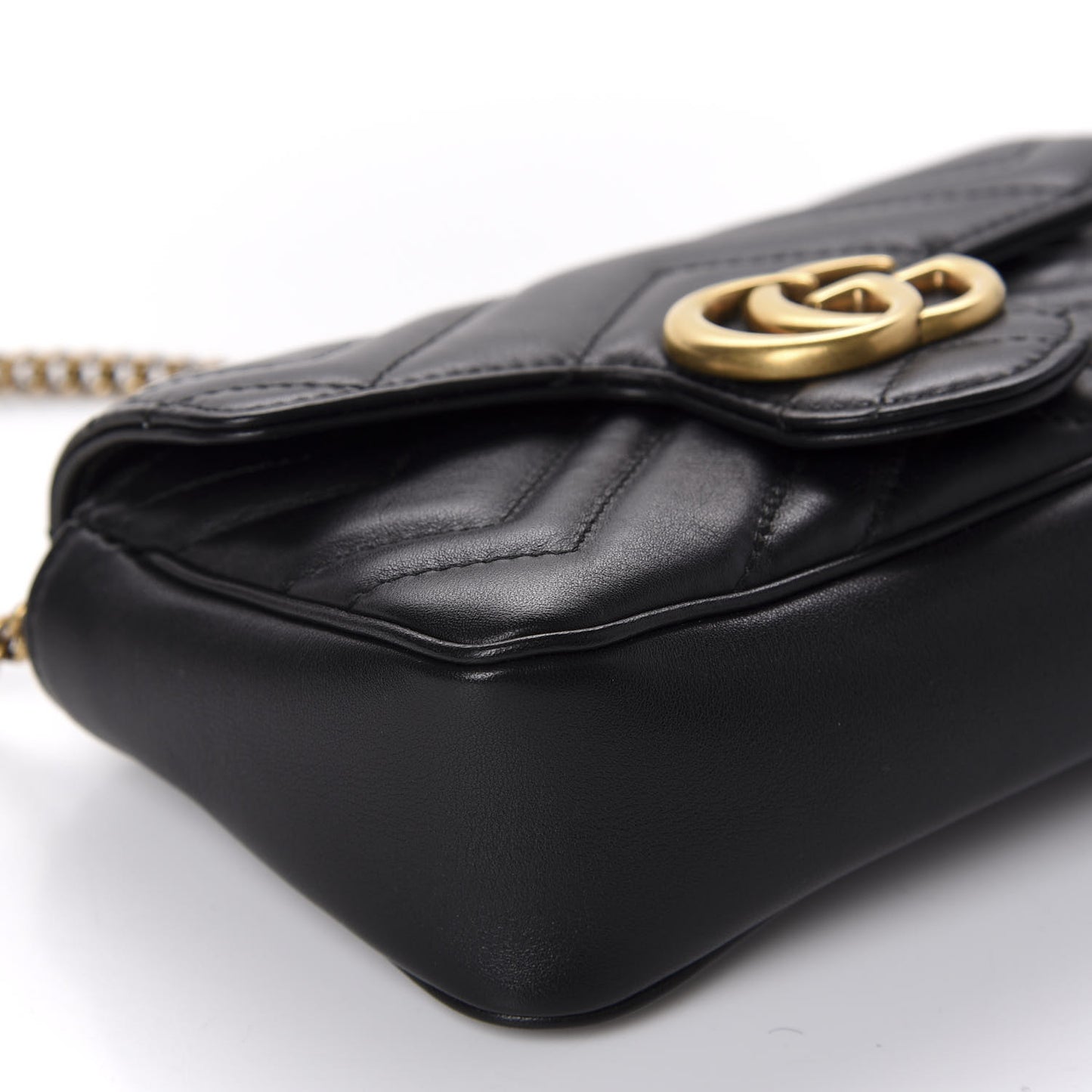 Calfskin Matelasse Super Mini GG Marmont Shoulder Bag Black