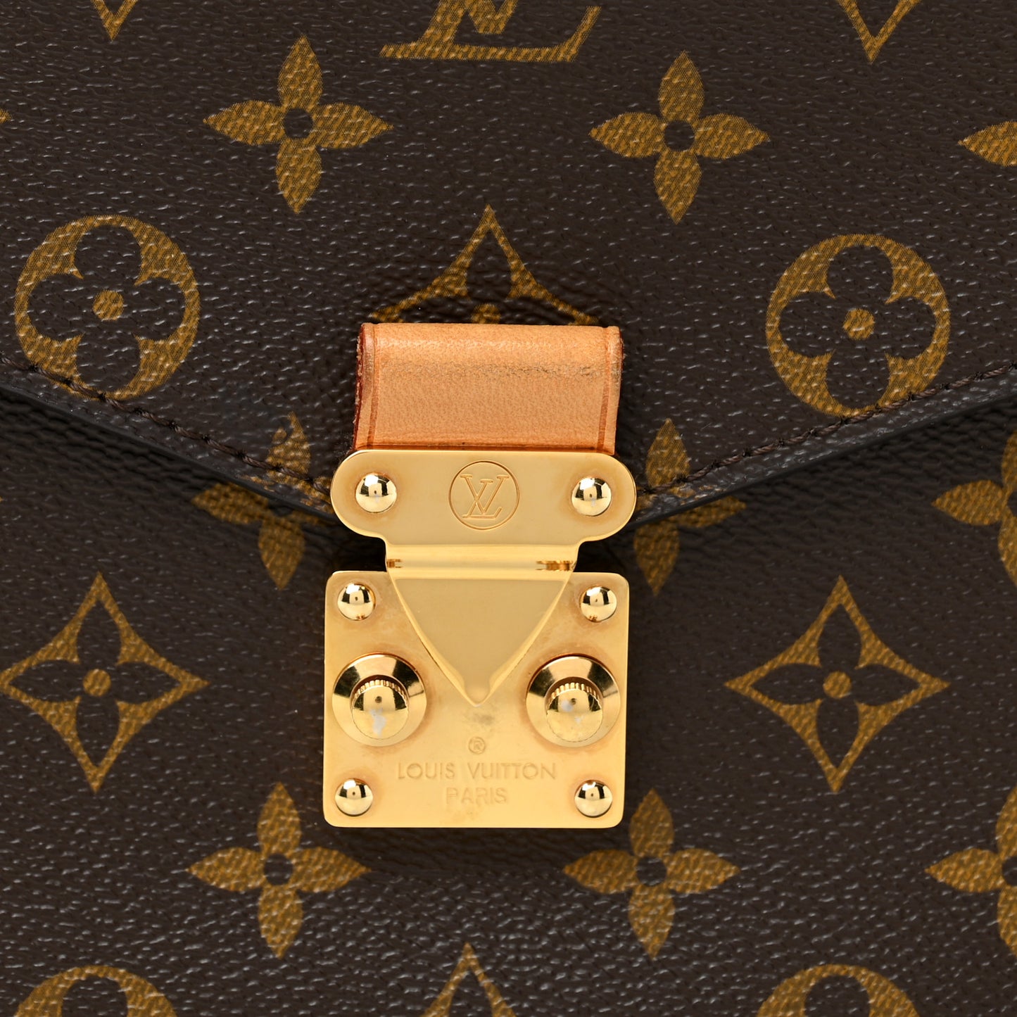 Monogram Pochette Metis